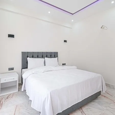 De Lluvia Villa *