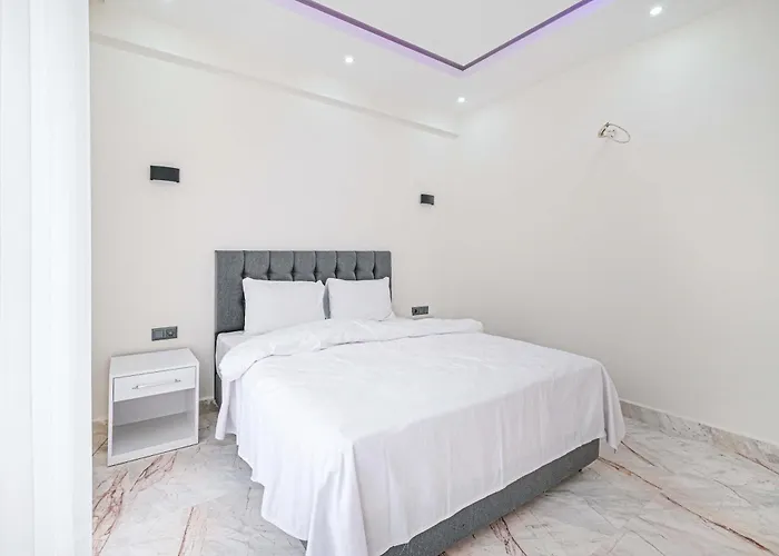 De Lluvia Villa *