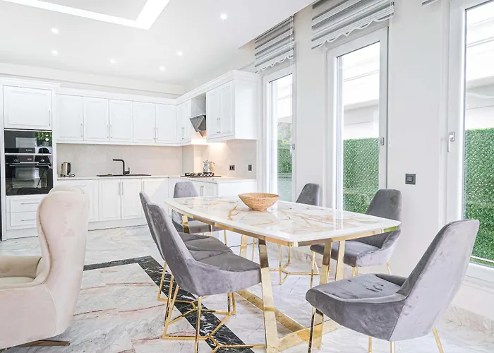 De Lluvia 빌라 케메르